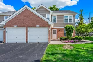 1446 Georgetown Dr, Batavia, IL 60510 - Photo 1