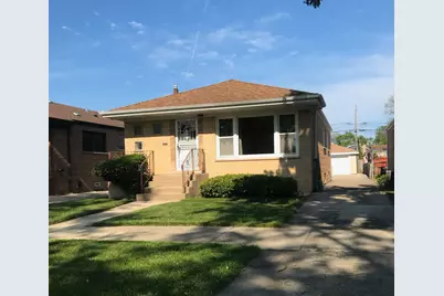9833 S Marquette Avenue, Chicago, IL 60617 - Photo 1