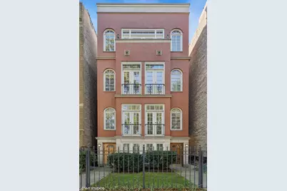 829 W Wolfram Street #2, Chicago, IL 60657 - Photo 1