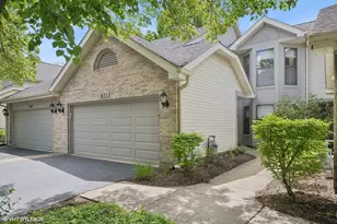 471 W Auburn Woods Ct, Palatine, IL 60067 - Photo 1