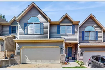 606 River Bluff Drive #606, Carpentersville, IL 60110 - Photo 1