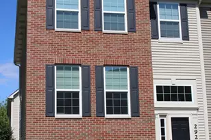 292 Lionel Dr, Grayslake, IL 60030 - Photo 1