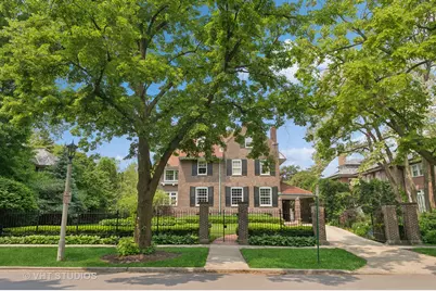 539 N East Avenue, Oak Park, IL 60302 - Photo 1