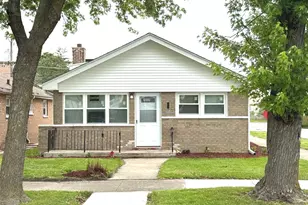 12600 S Lincoln St, Calumet Park, IL 60827 - Photo 1