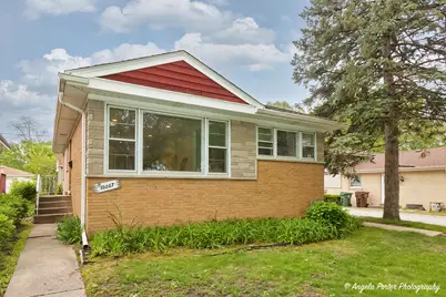 10067 Lavergne Avenue, Skokie, IL 60077 - Photo 1