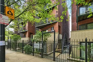 27 E 26th St, Chicago, IL 60616 - Photo 1