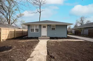 34 W 142nd St, Harvey, IL 60426 - Photo 1