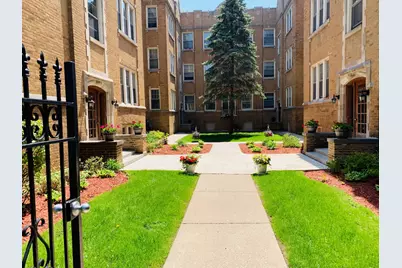 732 Reba Place #C2, Evanston, IL 60202 - Photo 1