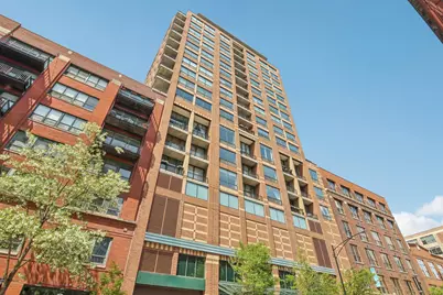 400 W Ontario Street #605, Chicago, IL 60654 - Photo 1