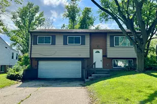 724 Union Dr, University Park, IL 60484 - Photo 1