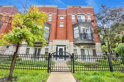 802 W University Lane #1B, Chicago, IL 60608 - Photo 1