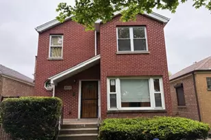 8834 S East End Ave, Chicago, IL 60617 - Photo 1