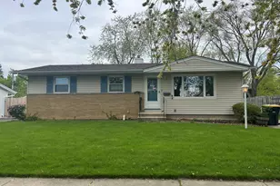 3040 190th St, Lansing, IL 60438 - Photo 1
