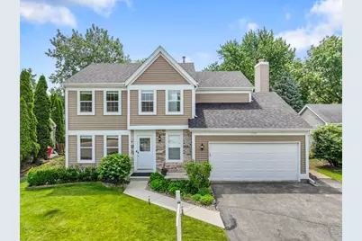 1389 Huntington Drive, Mundelein, IL 60060 - Photo 1