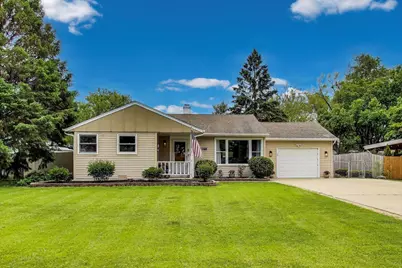 2801 Fremont Street, Rolling Meadows, IL 60008 - Photo 1