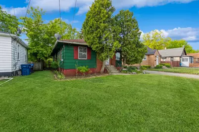 911 Broadway Avenue, North Chicago, IL 60064 - Photo 1