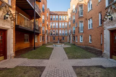 1638 W Greenleaf Avenue #3N, Chicago, IL 60626 - Photo 1