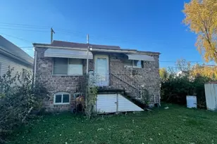 4932 S Laramie Ave, Chicago, IL 60638 - Photo 1