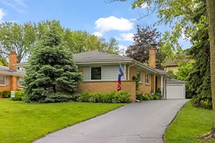 581 Summerdale Ave, Glen Ellyn, IL 60137 - Photo 1