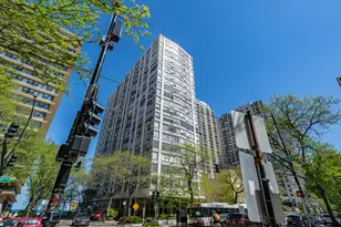 5757 N Sheridan Rd, Chicago, IL 60660 - Photo 1