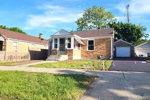 673 Slade Ave, Elgin, IL 60120 - Photo 1