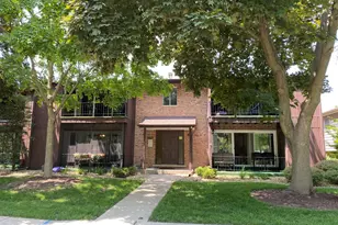 17612 71st Ct, Tinley Park, IL 60477 - Photo 1