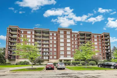 5555 N Cumberland Avenue #309, Chicago, IL 60656 - Photo 1