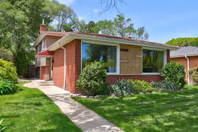 4830 N Nashville Avenue, Chicago, IL 60656 - Photo 1