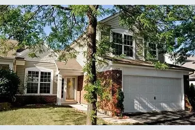 1220 Manchester Drive, Mundelein, IL 60060 - Photo 1