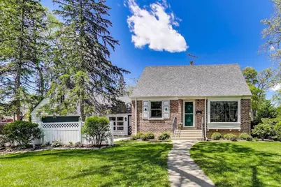 266 S Warrington Road, Des Plaines, IL 60016 - Photo 1