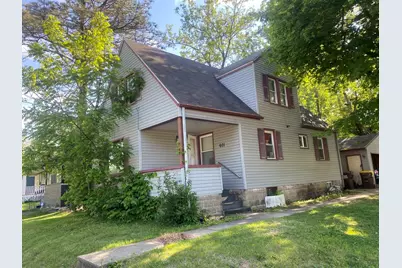 601 S Henrietta Avenue, Rockford, IL 61102 - Photo 1