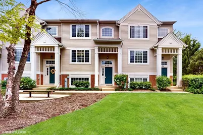 422 Cary Woods Circle, Cary, IL 60013 - Photo 1