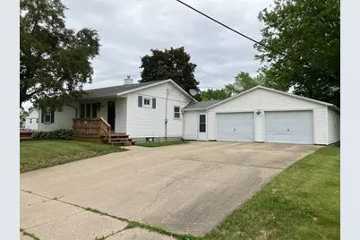 1410 Bonnie Avenue, Dixon, IL 61021 - Photo 1