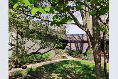 377 Mallard Point, Lake Barrington, IL 60010 - Photo 1