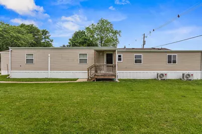 166 Randolph Street, Mahomet, IL 61853 - Photo 1