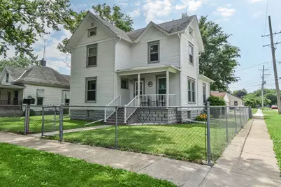 904 E Madison Street, Pontiac, IL 61764 - Photo 1