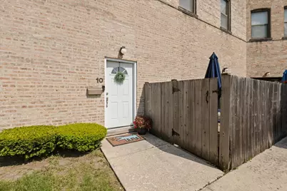 3713 Grand Boulevard #10, Brookfield, IL 60513 - Photo 1
