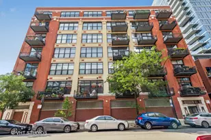 843 W Adams St, Chicago, IL 60607 - Photo 1