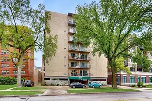 1567 Ridge Ave, Evanston, IL 60201 - Photo 1