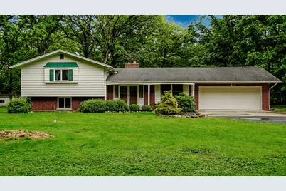 859 Sussex Terrace, Crete, IL 60417 - Photo 1