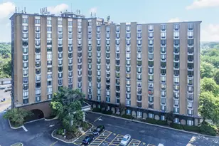 1 Renaissance Pl, Palatine, IL 60067 - Photo 1