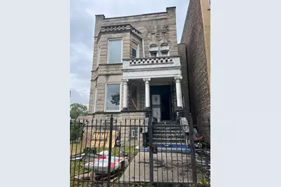 3356 W Douglas Boulevard, Chicago, IL 60623 - Photo 1