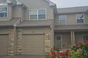8314 Sierra Woods Ln, Carpentersville, IL 60110 - Photo 1
