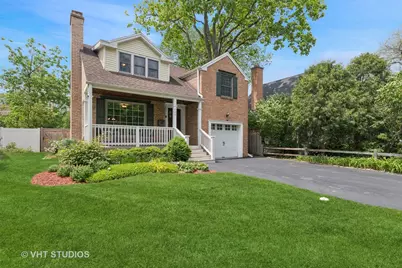 720 Beaver Road, Glenview, IL 60025 - Photo 1