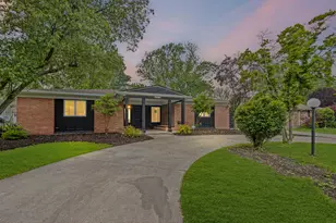 18908 E Louise Dr, Lansing, IL 60438 - Photo 1