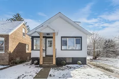 12533 S Lowe Avenue, Chicago, IL 60628 - Photo 1
