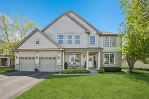 718 Northgate Dr, Sycamore, IL 60178 - Photo 1