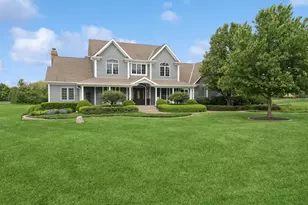 1807 Black Oak Dr, McHenry, IL 60050 - Photo 1