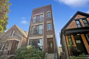 2127 W Walton St, Chicago, IL 60622 - Photo 1