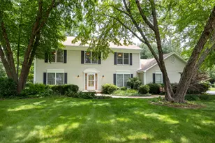 1291 Acorn Ct, Sleepy Hollow, IL 60118 - Photo 1